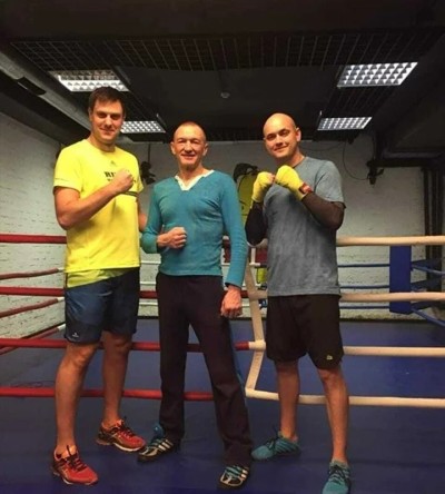 Тренировки по боксу групповые  Клуб единоборств "Груша" (12 тренировок) - купить в Тарагае-Бясе